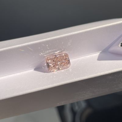Laboratorio artificiale Cresciuto rosa CVD Diamanti Radiante Forma 1.5ct-1.99ct