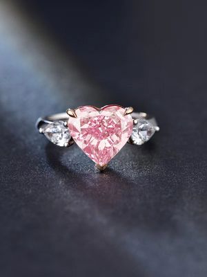 Anelli di diamanti di laboratorio di grandi dimensioni di colore rosa in forma di cuore 4.19ct 18k Anello in oro bianco