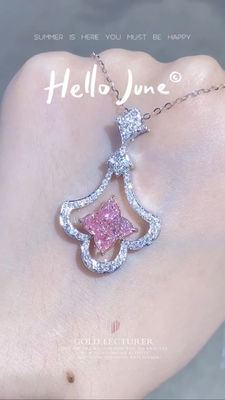 Quattro foglie di trifoglio di giglio tagliato in laboratorio coltivato pendenti di diamanti rosa di lusso 2.93ct