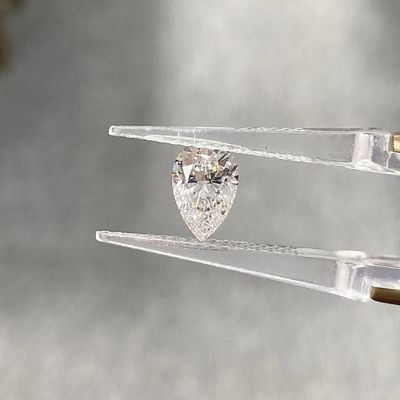2.3ct G VVS IGI Certified Pear Brilliant Cut Lab Coltivato come coltivato CVD Bianco diamante