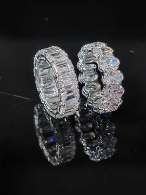 Anelli di diamanti di laboratorio ovali Anelli di diamanti di taglio di smeraldo Anello di diamanti eterno
