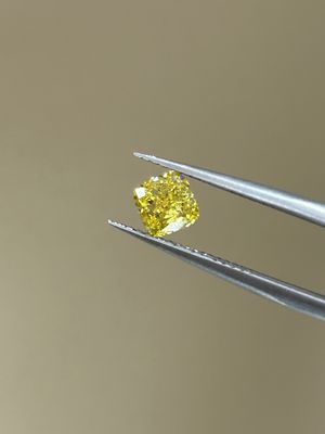 Cushion Lab Diamonds coltivati IGI Certified Diamonds Laboratory Created Yellow Diamonds HPHT